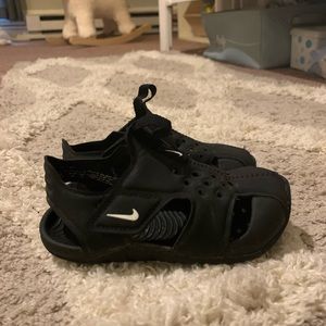 Nike Sandal